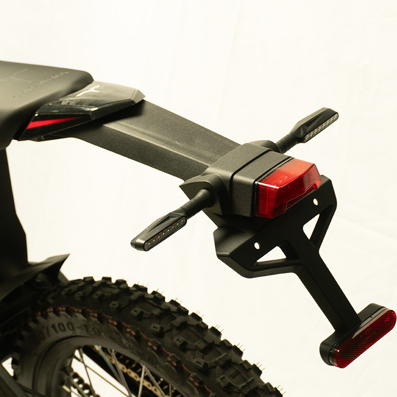 STING PRO L1E-99
