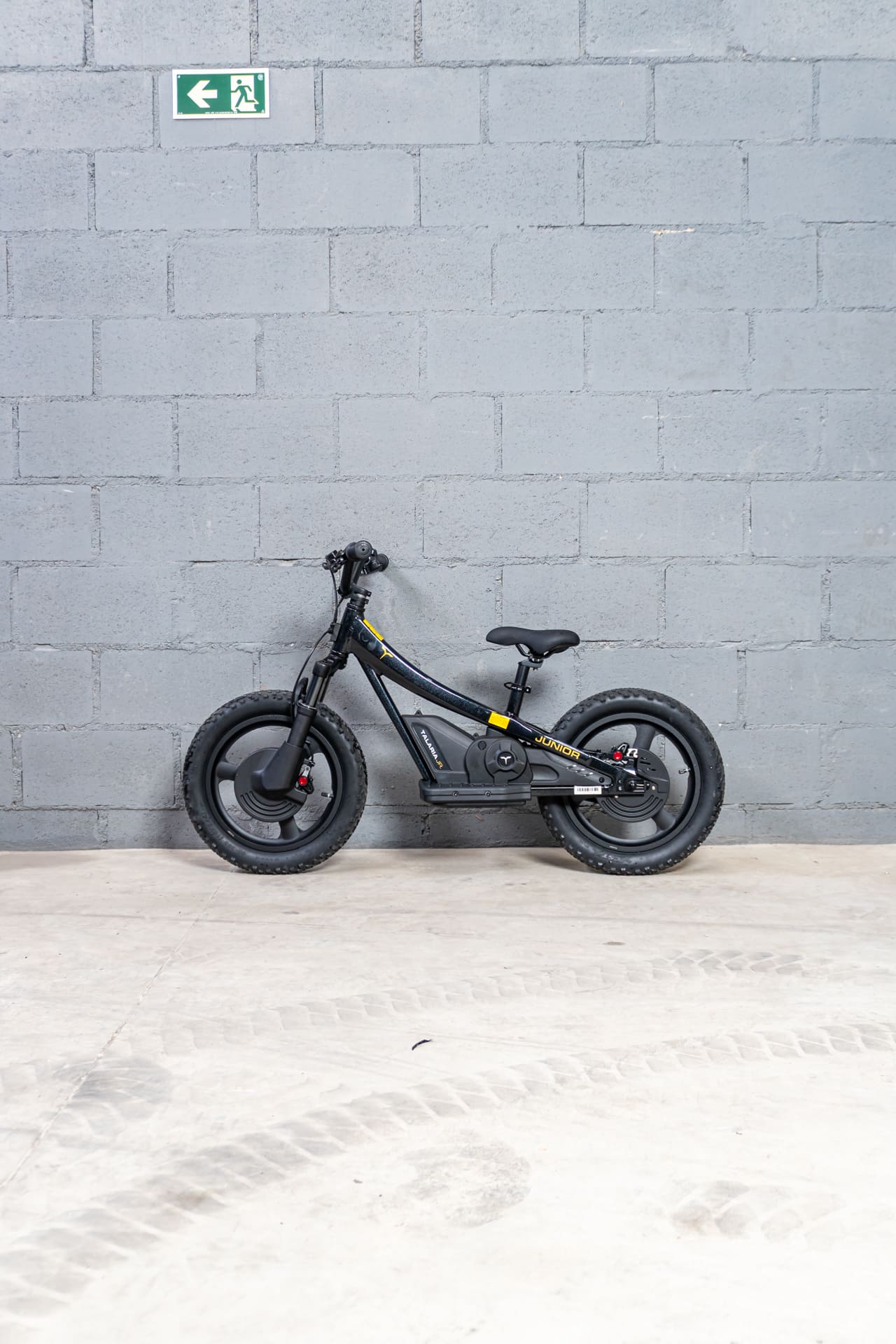 TALARIA JUNIOR-119